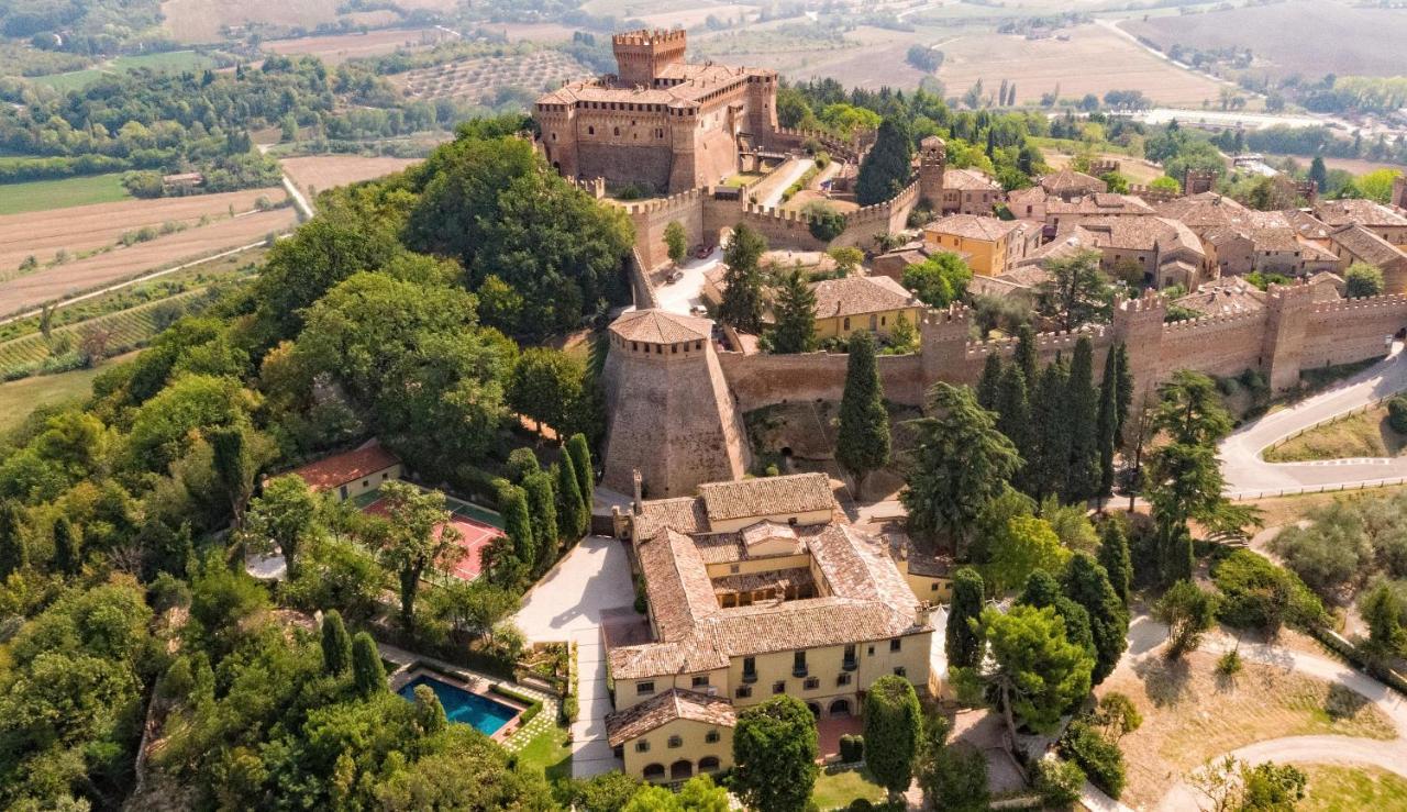 Historic Resort La Loggia Gradara Esterno foto
