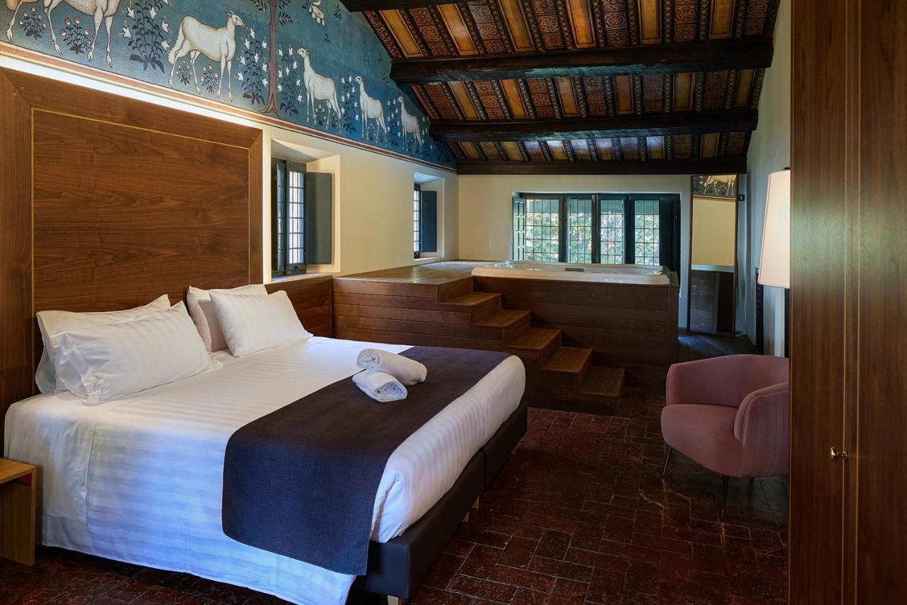 Historic Resort La Loggia Gradara Esterno foto